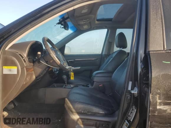 2011 Hyundai Santa Fe Limited с VIN 5XYZK3AB9BG071763, выставлен на аукционе Copart как лот 82711285 с пробегом 134 234 миль миль и Списание • Salvage title. История ставок и продаж доступна на DreamBid. Изображение 7.