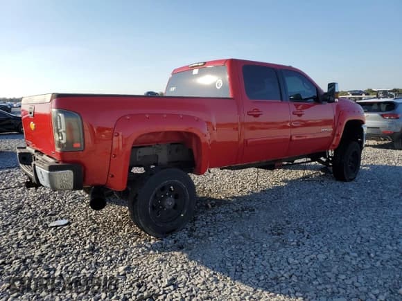 ✅ 2007 Chevrolet Silverado 2500HD 1LT • VIN: 1GCHK23617F514391 • Lot: 86234595. Wystawiony na Copart z przebiegiem Nie podano. Bezpłatny archiwum sprzedaży aukcyjnych z USA i szczegółowy raport historii pojazdu na DreamBid. Zdjęcie 3.
