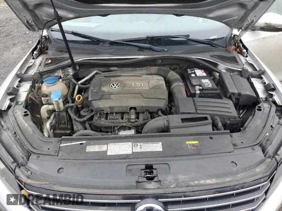 ✅ 2016 Volkswagen Passat S • VIN: 1VWAT7A36GC043342 • Lot: 81147925. Listed on Copart with 110,935 mi. Free auction sales archive from the USA and detailed vehicle history report at DreamBid. Image 11.