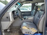 ✅ 2005 Chevrolet Avalanche LS • VIN: 3GNEC12Z15G151759 • Lot: 69558015. Listed on Copart with Not provided. Free auction sales archive from the USA and detailed vehicle history report at DreamBid. Image 7.