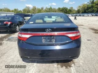 ✅ 2012 Hyundai Azera • VIN: KMHFG4JG5CA146705 • Лот: 82211715. Опубликован ранее на Copart с пробегом 194 548 миль. Бесплатный доступ к архиву аукционных продаж из США и подробный отчёт об истории автомобиля на DreamBid. Изображение 6.