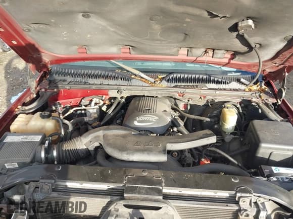 ✅ 2002 Chevrolet Suburban LS • VIN: 1GNEC16Z42J294533 • Lot: 43841355. Listed on IAAI with 194,647 mi. Free auction sales archive from the USA and detailed vehicle history report at DreamBid. Image 10.