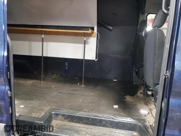 ✅ 2020 Ford Transit Cargo • VIN: 1FTBR2C84LKB69488 • Lot: 86911014. Listed on Copart with 104,004 mi. Free auction sales archive from the USA and detailed vehicle history report at DreamBid. Image 10.
