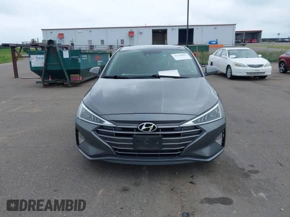 2020 Hyundai Elantra SE z VIN 5NPD74LF8LH526923, wystawiony jako IAAI lot #42728002 z przebiegiem 79 000 mil mil oraz . Historia ofert i sprzedaży dostępna na DreamBid. Obrazek 12.