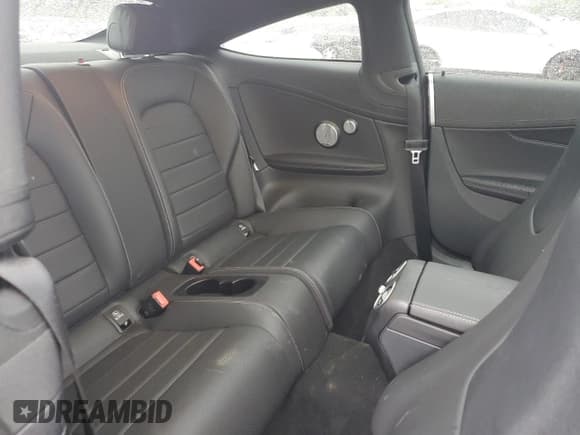 ✅ 2023 Mercedes-Benz C 300 • VIN: W1KWJ8EB0PG120307 • Lot: 54908375. Wystawiony na Copart z przebiegiem 15 518 mil. Bezpłatny archiwum sprzedaży aukcyjnych z USA i szczegółowy raport historii pojazdu na DreamBid. Zdjęcie 10.