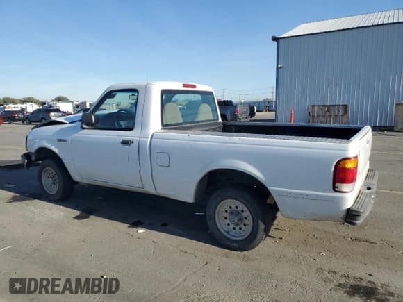 ✅ 1998 Ford Ranger XL • VIN: 1FTYR10C4WUC51923 • Lot: 89843535. Listed on Copart with 240,133 mi. Free auction sales archive from the USA and detailed vehicle history report at DreamBid. Image 2.