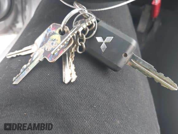 ✅ 2020 Mitsubishi Eclipse Cross ES • VIN: JA4AS3AA6LZ034266 • Lot: 43065320. Wystawiony na IAAI z przebiegiem 85 122 mil. Bezpłatny archiwum sprzedaży aukcyjnych z USA i szczegółowy raport historii pojazdu na DreamBid. Zdjęcie 11.