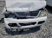 ✅ 2005 Ford Explorer XLT • VIN: 1FMZU73E05UB52920 • Lot: 56802425. Wystawiony na Copart z przebiegiem 225 539 mil. Bezpłatny archiwum sprzedaży aukcyjnych z USA i szczegółowy raport historii pojazdu na DreamBid. Zdjęcie 12.