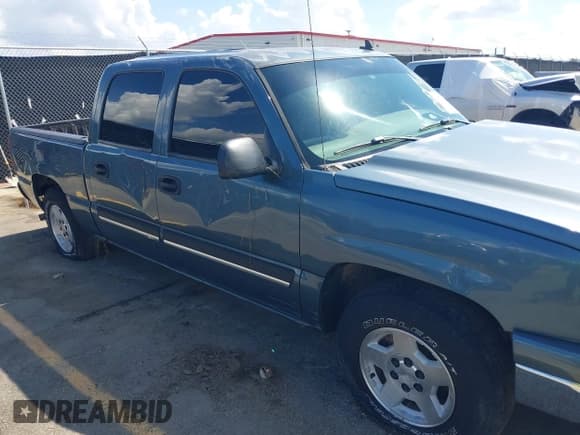 ✅ 2006 Chevrolet Silverado 1500 LT1 • VIN: 2GCEC13T661239509 • Лот: 42521241. Опубликован ранее на IAAI с пробегом 184 339 миль. Бесплатный доступ к архиву аукционных продаж из США и подробный отчёт об истории автомобиля на DreamBid. Изображение 6.