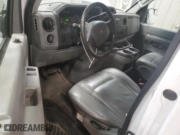 ✅ 2013 Ford Econoline Cargo Commercial • VIN: 1FTNE2EWXDDA50385 • Lot: 70865015. Listed on Copart with 72,517 mi. Free auction sales archive from the USA and detailed vehicle history report at DreamBid. Image 8.