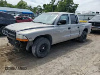 2000 Dodge Dakota Sport z VIN 1B7GL2AN4YS624329, wystawiony jako Copart lot #55690345 z przebiegiem 145 945 mil mil oraz Szkoda całkowita • Salvage title. Historia ofert i sprzedaży dostępna na DreamBid. Obrazek 1.