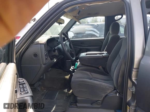 ✅ 2007 Chevrolet Silverado 1500 LS • VIN: 2GCEC13V271132976 • Лот: 43623463. Опубликован ранее на IAAI с пробегом 175 230 миль. Бесплатный доступ к архиву аукционных продаж из США и подробный отчёт об истории автомобиля на DreamBid. Изображение 5.