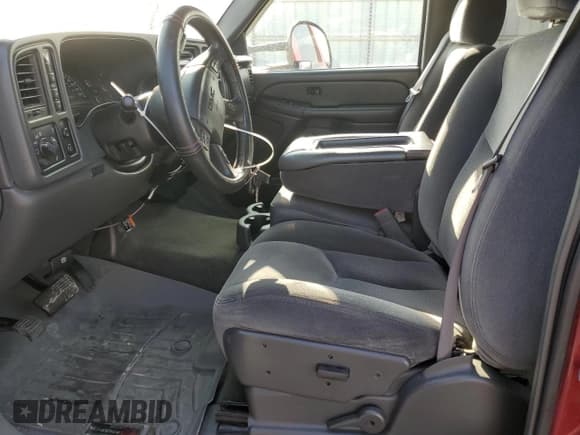 ✅ 2006 GMC Sierra 3500 DRW SLE1 • VIN: 1GTJK33D86F155187 • Lot: 83437764. Wystawiony na Copart z przebiegiem 100 394 mil. Bezpłatny archiwum sprzedaży aukcyjnych z USA i szczegółowy raport historii pojazdu na DreamBid. Zdjęcie 7.