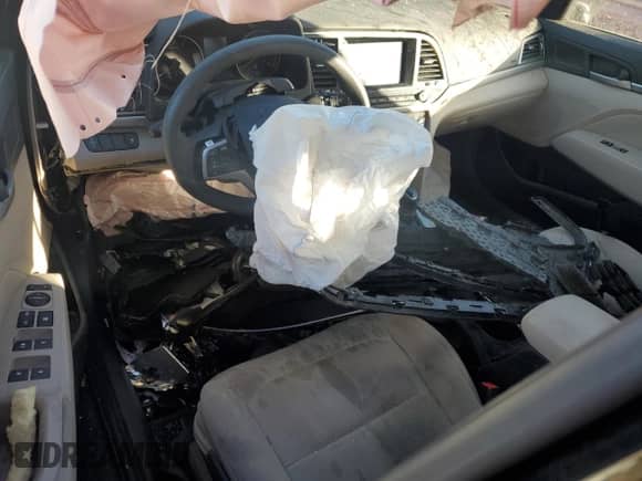 2017 Hyundai Elantra SE с VIN 5NPD84LF3HH190456, выставлен на аукционе Copart как лот 88293005 с пробегом Не указан миль и Списание • Salvage title. История ставок и продаж доступна на DreamBid. Изображение 8.