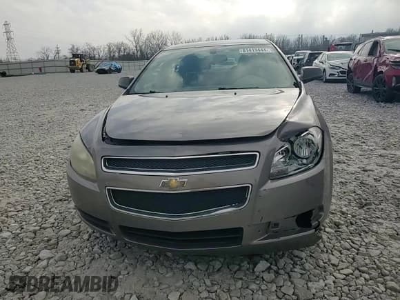 ✅ 2011 Chevrolet Malibu 1LS • VIN: 1G1ZB5E16BF360706 • Lot: 81413444. Listed on Copart with 135,830 mi. Free auction sales archive from the USA and detailed vehicle history report at DreamBid. Image 11.