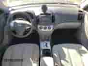 2009 Hyundai Elantra GLS с VIN KMHDU46D09U819177, выставлен на аукционе Copart как лот 86110365 с пробегом 178 362 миль миль и Списание • Salvage title. История ставок и продаж доступна на DreamBid. Изображение 8.