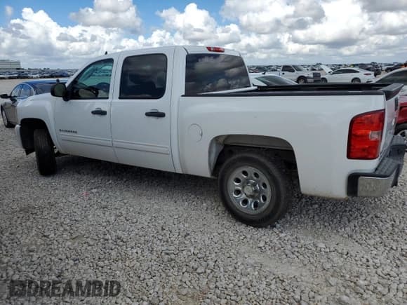 ✅ 2011 Chevrolet Silverado 1500 LS • VIN: 3GCPCREA8BG309886 • Lot: 69383774. Listed on Copart with Not provided. Free auction sales archive from the USA and detailed vehicle history report at DreamBid. Image 2.