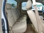 ✅ 2008 Chevrolet Silverado 3500 • VIN: 1GCHK39648E198568 • Лот: 60470264. Опубликован ранее на Copart с пробегом 296 880 миль. Бесплатный доступ к архиву аукционных продаж из США и подробный отчёт об истории автомобиля на DreamBid. Изображение 10.