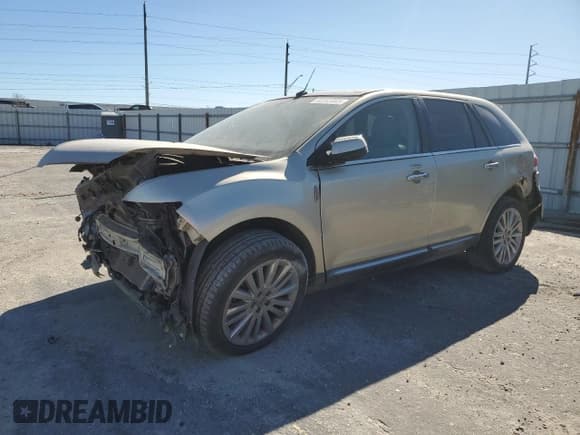 ✅ 2011 Lincoln MKX • VIN: 2LMDJ6JK7BBJ25676 • Lot: 92263005. Listed on Copart with 124,285 mi. Free auction sales archive from the USA and detailed vehicle history report at DreamBid. Image 1.