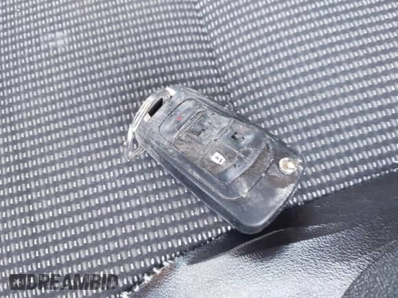 2015 Chevrolet Malibu LT z VIN 1G11C5SL6FF124207, wystawiony jako IAAI lot #41946107 z przebiegiem 144 416 mil mil oraz . Historia ofert i sprzedaży dostępna na DreamBid. Obrazek 11.