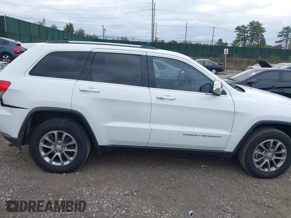 ✅ 2015 Jeep Grand Cherokee Limited • VIN: 1C4RJFBG0FC785046 • Лот: 43558221. Опубликован ранее на IAAI с пробегом 198 581 миль. Бесплатный доступ к архиву аукционных продаж из США и подробный отчёт об истории автомобиля на DreamBid. Изображение 13.