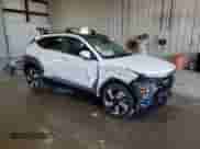 2024 Hyundai Kona Limited с VIN KM8HECA34RU136812, выставлен на аукционе Copart как лот 86061725 с пробегом 12 624 миль миль и Списание • Salvage title. История ставок и продаж доступна на DreamBid. Изображение 4.