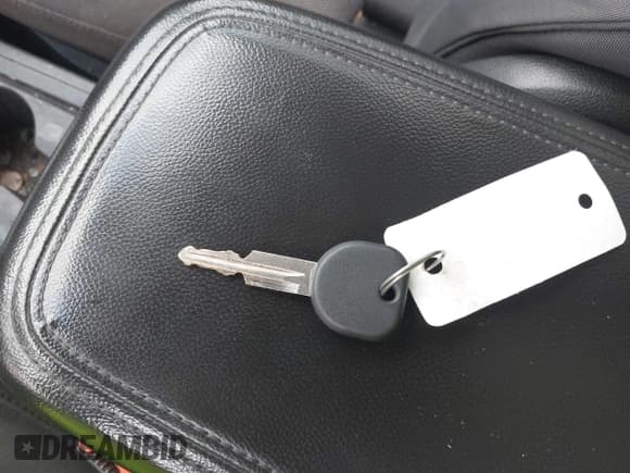 ✅ 2013 Chevrolet Captiva Sport LS • VIN: 3GNFL2EK6DS512195 • Lot: 42036605. Wystawiony na IAAI z przebiegiem 153 167 mil. Bezpłatny archiwum sprzedaży aukcyjnych z USA i szczegółowy raport historii pojazdu na DreamBid. Zdjęcie 11.