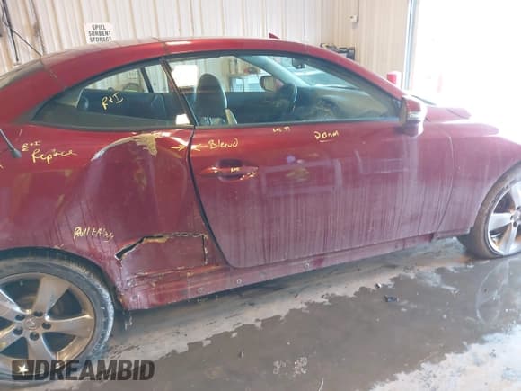 ✅ 2010 Lexus IS 250 C • VIN: JTHFF2C24A2510566 • Lot: 41422398. Listed on IAAI with 144,074 mi. Free auction sales archive from the USA and detailed vehicle history report at DreamBid. Image 14.