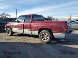 2001 Dodge 1500 с VIN 3B7HC12Z61G182411, выставлен на аукционе Copart как лот 86776554 с пробегом 184 098 миль миль и Списание • Salvage title. История ставок и продаж доступна на DreamBid. Изображение 2.