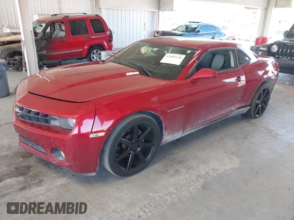 ✅ 2012 Chevrolet Camaro 1LT • VIN: 2G1FB1E36C9200008 • Lot: 43680140. Wystawiony na IAAI z przebiegiem 184 559 mil. Bezpłatny archiwum sprzedaży aukcyjnych z USA i szczegółowy raport historii pojazdu na DreamBid. Zdjęcie 2.
