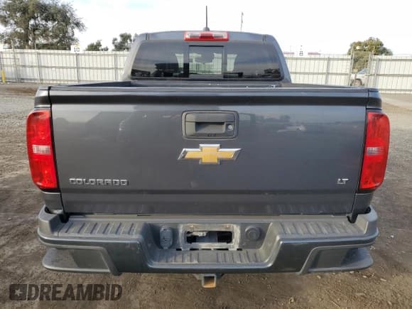✅ 2017 Chevrolet Colorado 4WD LT • VIN: 1GCPTCE1XH1281092 • Lot: 41819885. Listed on Copart with 193,193 mi. Free auction sales archive from the USA and detailed vehicle history report at DreamBid. Image 6.