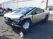 ✅ 2024 Tesla Cybertruck Cyberbeast • VIN: 7G2CEHEE7RA012835 • Lot: 42050982. Wystawiony na IAAI z przebiegiem 16 881 mil. Bezpłatny archiwum sprzedaży aukcyjnych z USA i szczegółowy raport historii pojazdu na DreamBid. Zdjęcie 2.