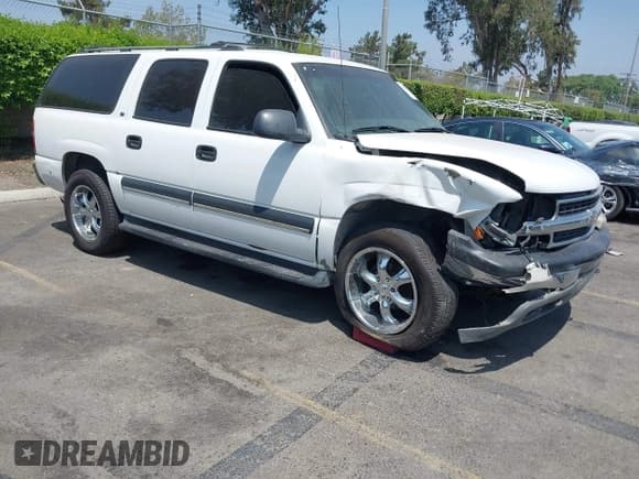 ✅ 2001 Chevrolet Suburban LS • VIN: 3GNEC16T41G229760 • Лот: 42976926. Опубликован ранее на IAAI с пробегом 255 993 миль. Бесплатный доступ к архиву аукционных продаж из США и подробный отчёт об истории автомобиля на DreamBid. Изображение 1.