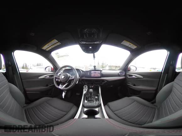 2024 Dodge Hornet R/T with VIN ZACPDFCW3R3A31053, listed as a IAAI auction lot 41910528 with 12,072 mi miles and . Bid and sale history available at DreamBid. Image 24.