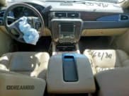 ✅ 2009 GMC Yukon XL • VIN: 1GKFC06239R282058 • Lot: 71015365. Listed on Copart with 176,171 mi. Free auction sales archive from the USA and detailed vehicle history report at DreamBid. Image 8.