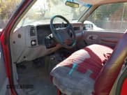 ✅ 1998 GMC Sierra 2500 • VIN: 1GTGK24R6WZ521161 • Лот: 43616494. Опубликован ранее на IAAI с пробегом 230 058 миль. Бесплатный доступ к архиву аукционных продаж из США и подробный отчёт об истории автомобиля на DreamBid. Изображение 8.