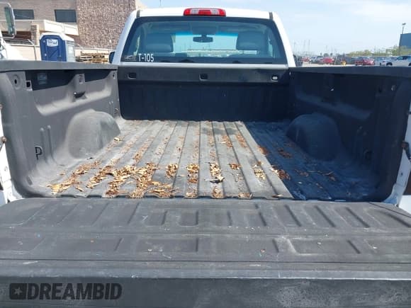 ✅ 2018 Chevrolet Silverado 1500 Work Truck • VIN: 1GCNCNEH1JZ117091 • Лот: 41970834. Опубликован ранее на IAAI с пробегом 109 338 миль. Бесплатный доступ к архиву аукционных продаж из США и подробный отчёт об истории автомобиля на DreamBid. Изображение 8.