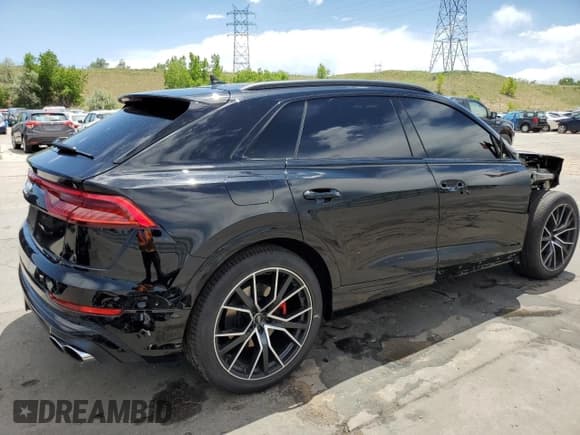 ✅ 2021 Audi SQ8 Prestige • VIN: WA1CWBF1XMD001592 • Лот: 55723694. Опубликован ранее на Copart с пробегом 24 528 миль. Бесплатный доступ к архиву аукционных продаж из США и подробный отчёт об истории автомобиля на DreamBid. Изображение 3.