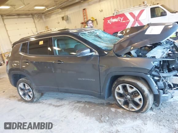 ✅ 2020 Jeep Compass Limited • VIN: 3C4NJDCB5LT119810 • Лот: 43395714. Опубликован ранее на IAAI с пробегом Не указан. Бесплатный доступ к архиву аукционных продаж из США и подробный отчёт об истории автомобиля на DreamBid. Изображение 12.
