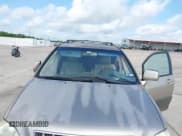 ✅ 2001 Lexus RX 300 • VIN: JTJGF10UX10113863 • Lot: 42455576. Listed on IAAI with Not provided. Free auction sales archive from the USA and detailed vehicle history report at DreamBid. Image 6.