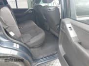 ✅ 2006 Nissan Pathfinder SE • VIN: 5N1AR18W06C665296 • Lot: 43401329. Wystawiony na IAAI z przebiegiem 212 717 mil. Bezpłatny archiwum sprzedaży aukcyjnych z USA i szczegółowy raport historii pojazdu na DreamBid. Zdjęcie 8.