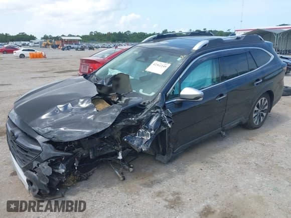 ✅ 2025 Subaru Outback Touring XT • VIN: 4S4BTGPD0S3127930 • Lot: 42362249. Wystawiony na IAAI z przebiegiem 25 036 mil. Bezpłatny archiwum sprzedaży aukcyjnych z USA i szczegółowy raport historii pojazdu na DreamBid. Zdjęcie 2.