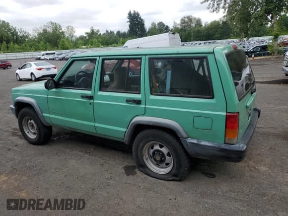 ✅ 1999 Jeep Cherokee SE • VIN: 1J4FF28SXXL641556 • Lot: 62605065. Listed on Copart with Not provided. Free auction sales archive from the USA and detailed vehicle history report at DreamBid. Image 2.