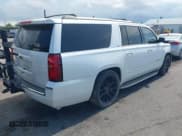 ✅ 2016 Chevrolet Suburban LTZ • VIN: 1GNSCJKC7GR258686 • Lot: 42787175. Wystawiony na IAAI z przebiegiem Nie podano. Bezpłatny archiwum sprzedaży aukcyjnych z USA i szczegółowy raport historii pojazdu na DreamBid. Zdjęcie 4.