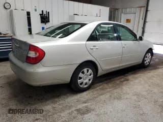 ✅ 2003 Toyota Camry LE • VIN: 4T1BE32K13U220380 • Lot: 89536055. Wystawiony na Copart z przebiegiem 315 755 mil. Bezpłatny archiwum sprzedaży aukcyjnych z USA i szczegółowy raport historii pojazdu na DreamBid. Zdjęcie 3.