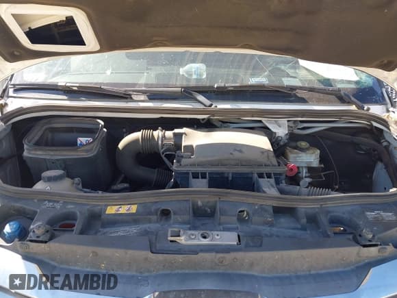 ✅ 2019 Freightliner Sprinter • VIN: WCDPF1CD1KT002037 • Лот: 43459956. Опубликован ранее на IAAI с пробегом 132 330 миль. Бесплатный доступ к архиву аукционных продаж из США и подробный отчёт об истории автомобиля на DreamBid. Изображение 10.