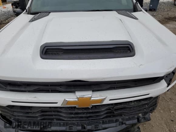 ✅ 2025 Chevrolet Silverado 2500HD Custom • VIN: 2GC4KME70S1141375 • Лот: 71691045. Опубликован ранее на Copart с пробегом 5 046 миль. Бесплатный доступ к архиву аукционных продаж из США и подробный отчёт об истории автомобиля на DreamBid. Изображение 11.