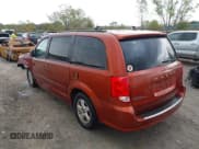 ✅ 2012 Dodge Grand Caravan SXT • VIN: 2C4RDGCG6CR231511 • Lot: 43400800. Wystawiony na IAAI z przebiegiem 230 302 mil. Bezpłatny archiwum sprzedaży aukcyjnych z USA i szczegółowy raport historii pojazdu na DreamBid. Zdjęcie 3.