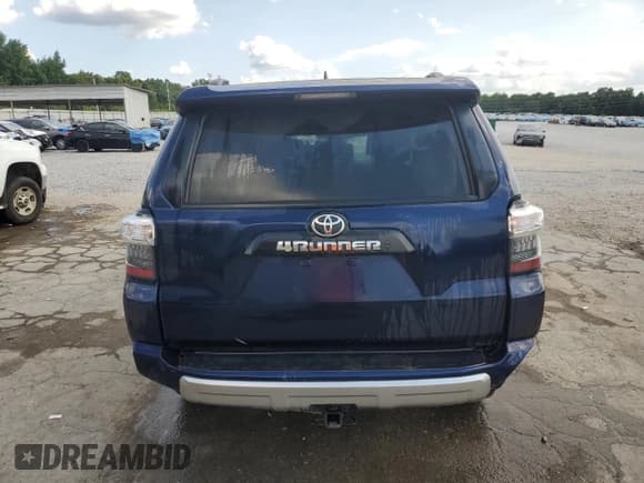 ✅ 2024 Toyota 4Runner TRD Off Road Premium • VIN: JTERU5JR8R6275580 • Lot: 67951955. Wystawiony na Copart z przebiegiem 42 722 mil. Bezpłatny archiwum sprzedaży aukcyjnych z USA i szczegółowy raport historii pojazdu na DreamBid. Zdjęcie 6.