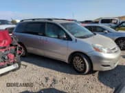 ✅ 2010 Toyota Sienna LE • VIN: 5TDJK4CCXAS028852 • Лот: 62220645. Опубликован ранее на Copart с пробегом 229 914 миль. Бесплатный доступ к архиву аукционных продаж из США и подробный отчёт об истории автомобиля на DreamBid. Изображение 4.
